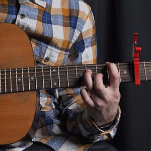 Properly-Use-A-Guitar-Capo-2-300x300