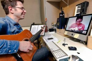 lessons-skype-jpn640x427-480x320