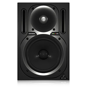 Behringer Truth B2030A Design