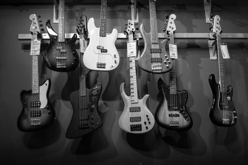 Kinds of guitar