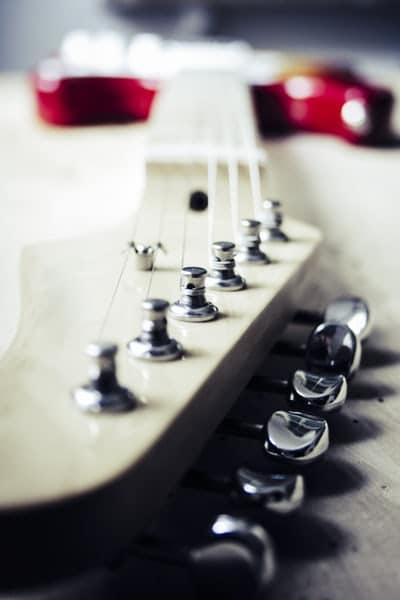 Carvin Guitars Vs. Yamaha Guitars 