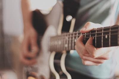 Carvin Guitars Vs. Yamaha Guitars 